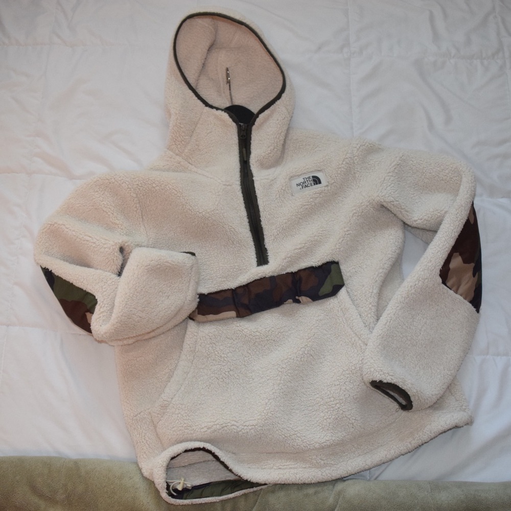 The North Face Campshire Sherpa Hoodie